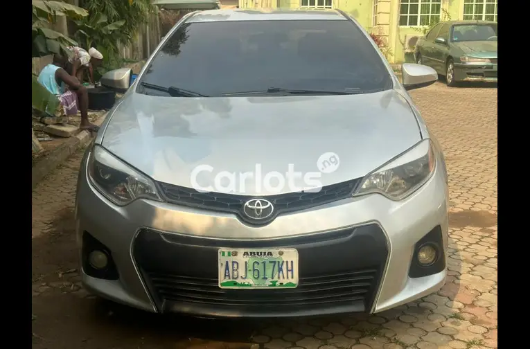 Used 2014 Toyota Corolla - 1/5