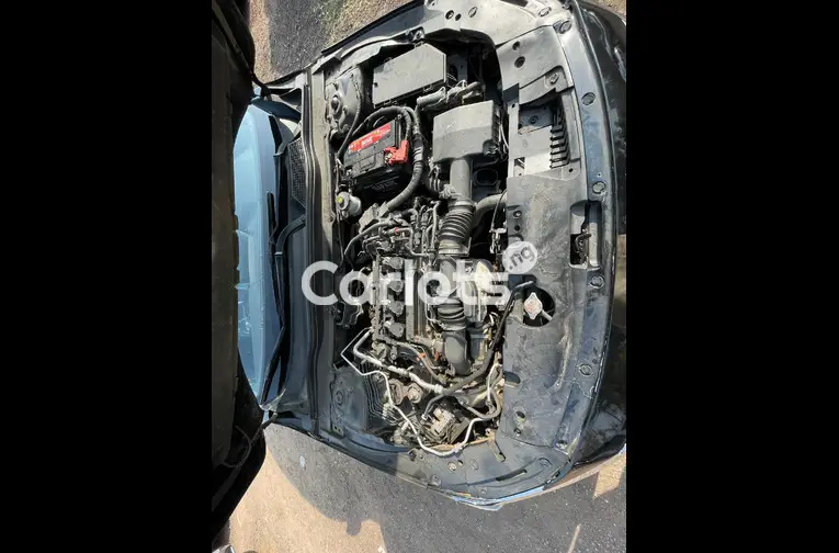 EXTREMELY CLEAN NIGERIA USED 2018 HONDA ACCORD - 4/5