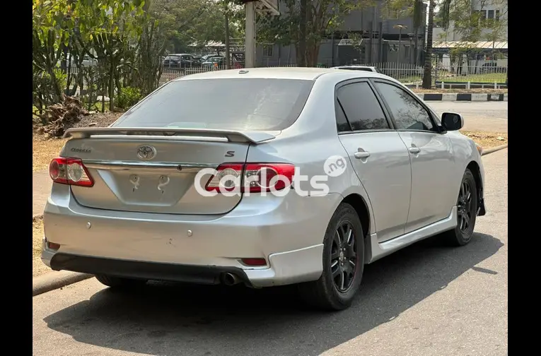 2013 Toyota Corolla - 5/5