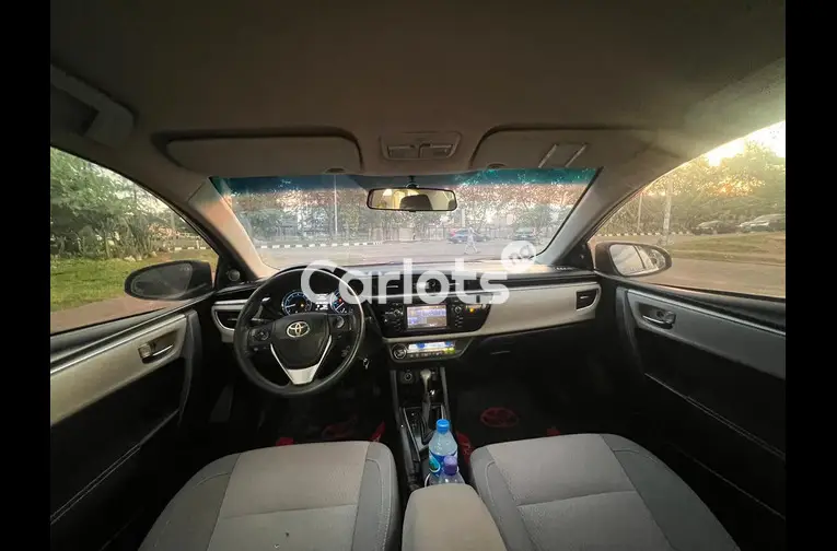 Used Toyota Corolla 2014 - 4/5