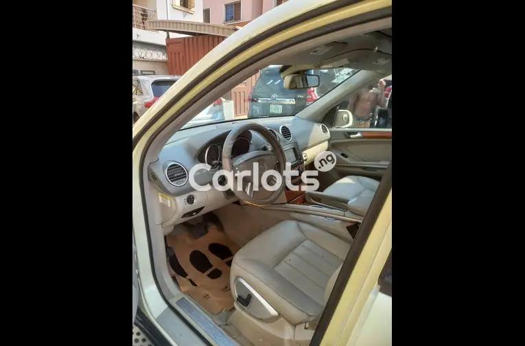 Pre-Owned 2007 Mercedes Benz ML350 4Matic - 2/5