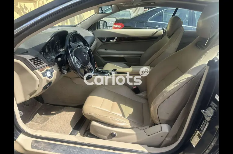 2011 Mercedes Benz E350 coupe - 4/5