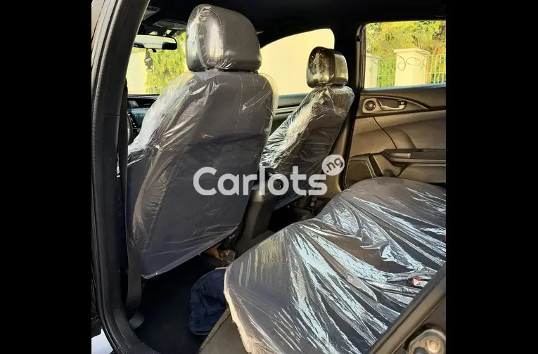 FOREIGN USED 2019 HONDA CIVIC - 3/5