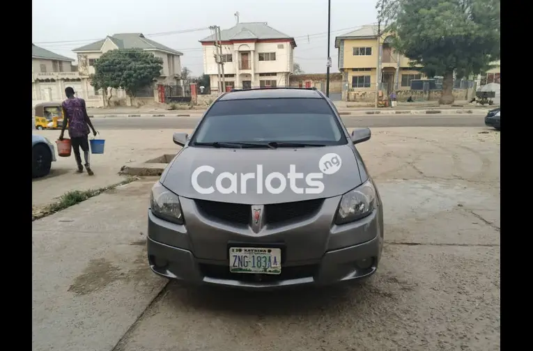 Pontiac Vibe 2004 - 1/5