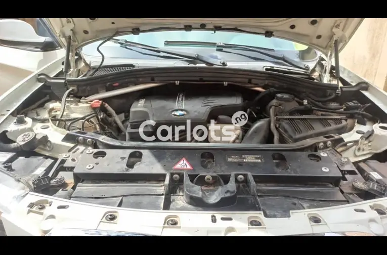 Foreign Used 2013 BMW X3 Full Option - 2/5