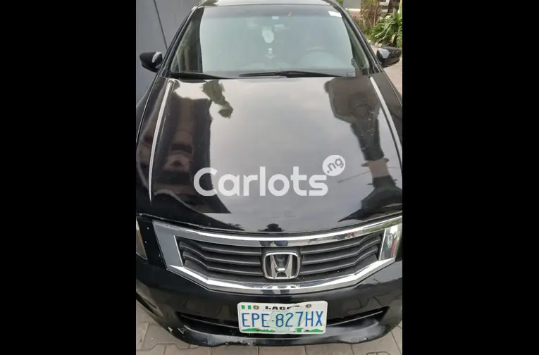 Clean Registered 2009 Honda Accord - 1/5