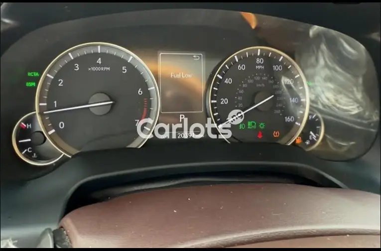 FOREIGN USED LEXUS RX350 2018 - 4/5