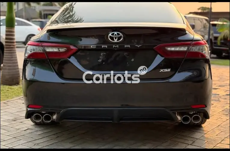 FOREIGN USED 2021 TOYOTA CAMRY XSE - 5/5