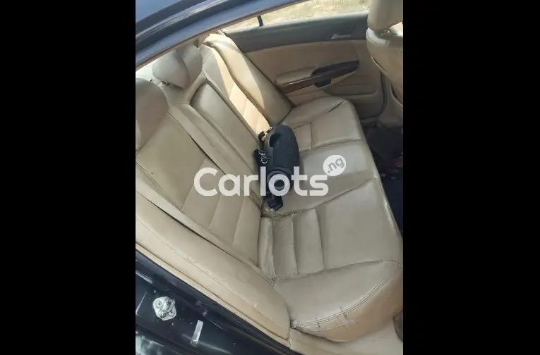 Distress Sales Registered 2010 Honda Accord - 3/5