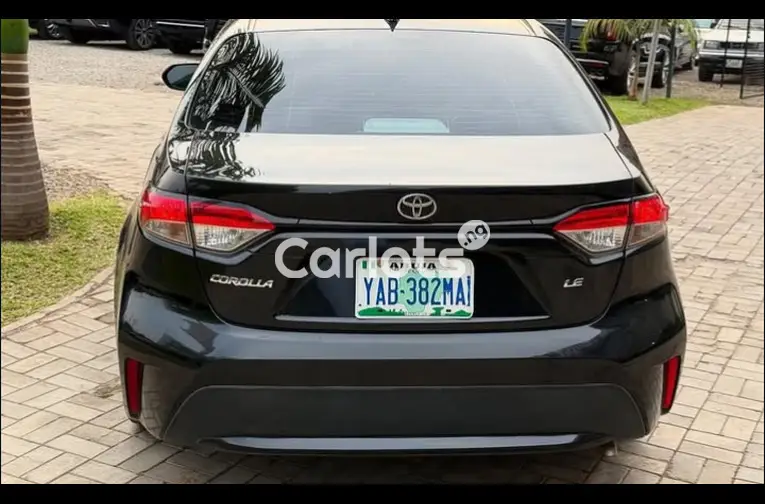USED 2020 TOYOTA COROLLA LE - 5/5