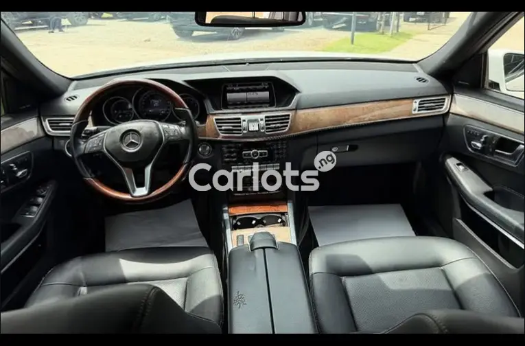 Used 2015 Mercedes Benz E350 - 3/5