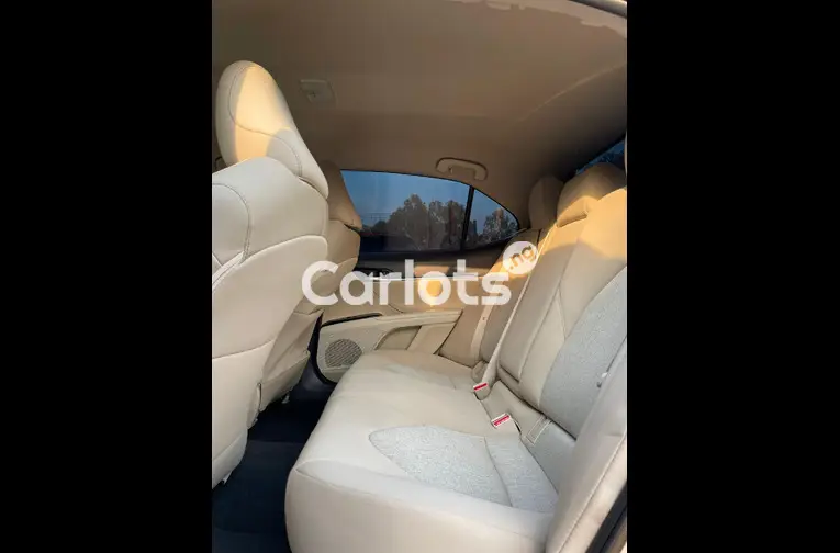 USED 2018 TOYOTA CAMRY - 5/5