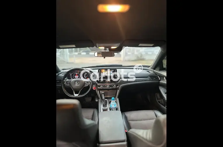 2019 HONDA ACCORD - 4/5