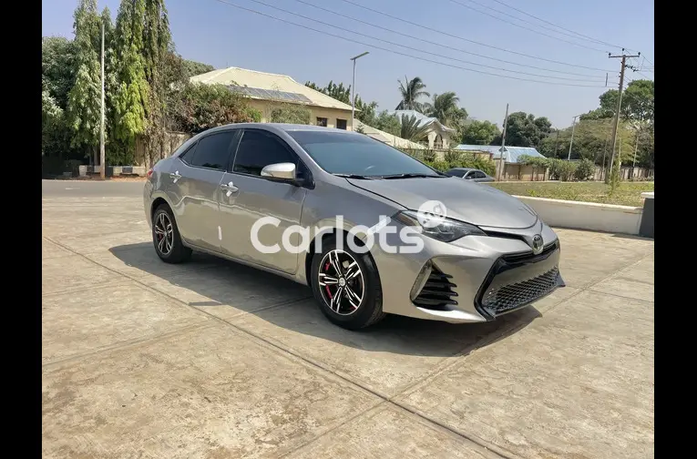 2018 UPGRADED TOYOTA COROLLA - 2/5