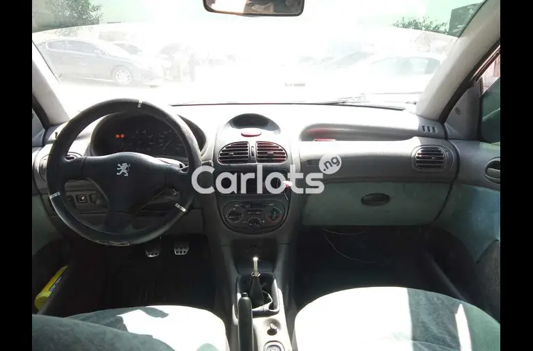 Used 2004 Peugeot 206 - 4/5
