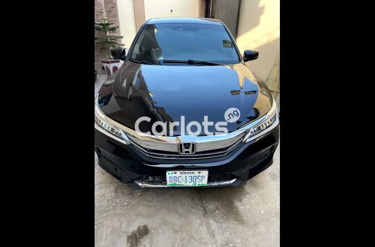 HONDA ACCORD 2014 UPGRADED TO 2017 - 2/4