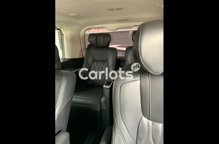 New Arrival Foreign Used 2020 Toyota Granvia Premt - 3/5