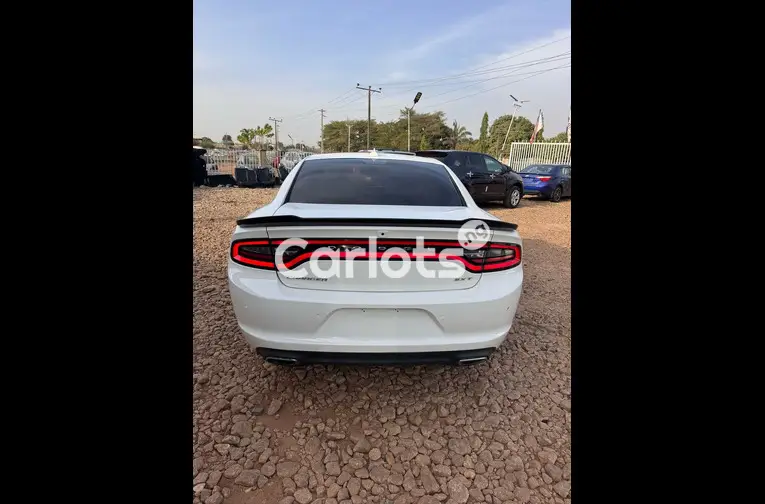 2018 DODGE CHARGER SXT - 5/5