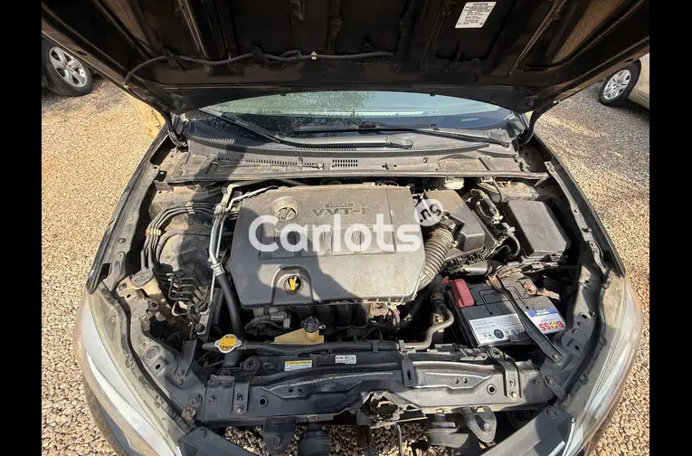 Nigerian used Toyota Corolla 2014 - 2/5