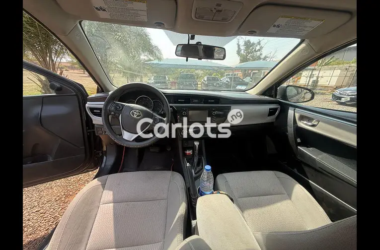 Nigerian used Toyota Corolla 2014 - 4/5