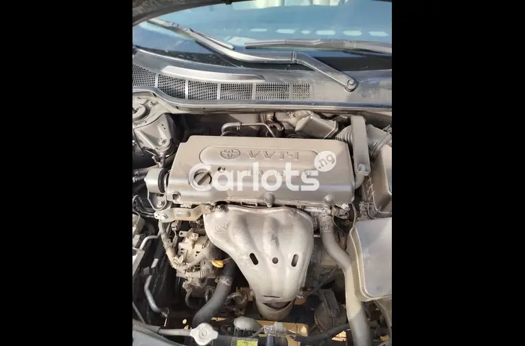CLEAN NIGERIAN USED 2010 TOYOTA CAMRY MUSCLE - 4/5