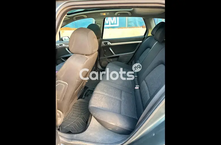 CLEAN PEUGEOT 307 - 4/5