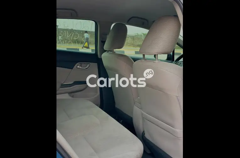 Used HONDA CIVIC 2013 - 2/5