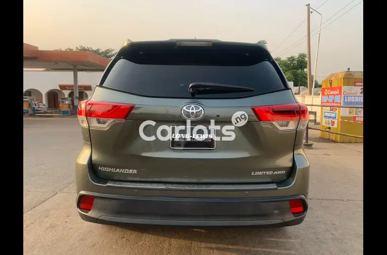 Used Toyota Highlander 2018 - 5/5