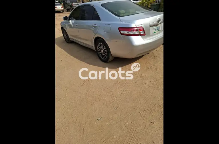 2009 Toyota Camry - 4/5