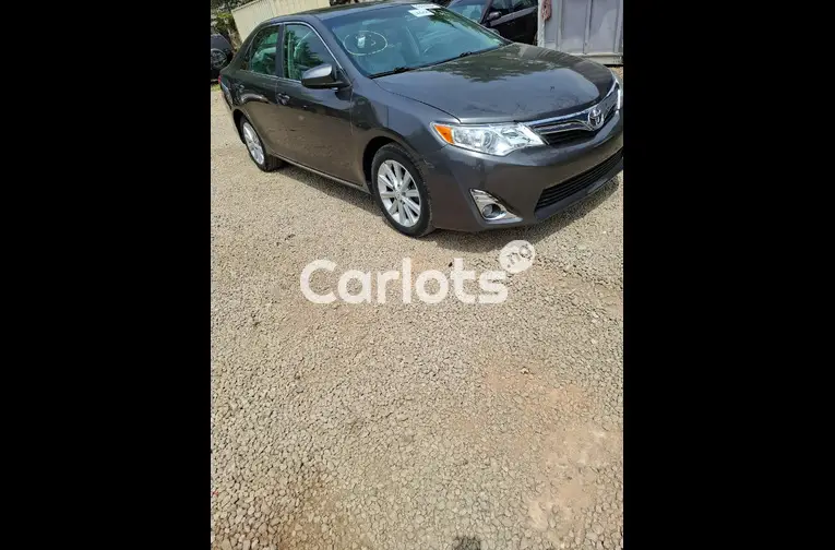 TOKS 2013 TOYOTA CAMRY XLE - 4/5