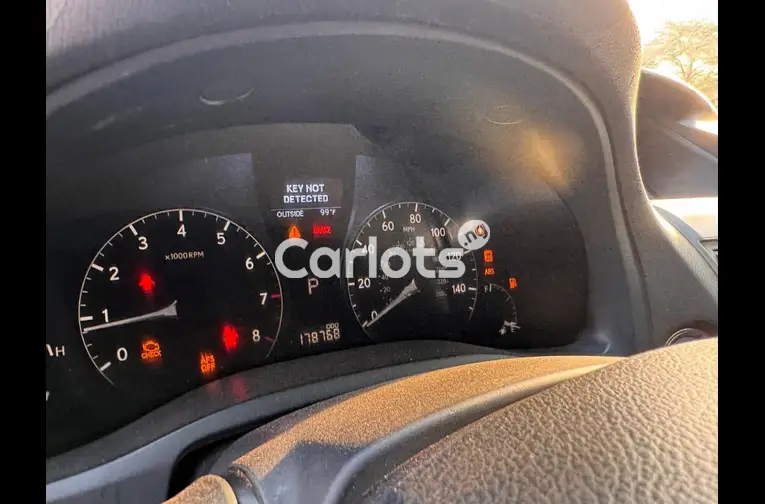 2010 LEXUS RX350 - 2/5