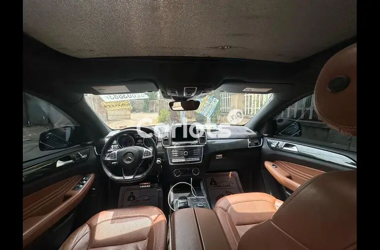 2018 Mercedes Benz GLE43 AMG foreign used - 4/5