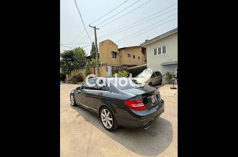 Neatly Used 2012 Mercedes-Benz C350 4MATIC (full option) with panoramic roof - 5/5