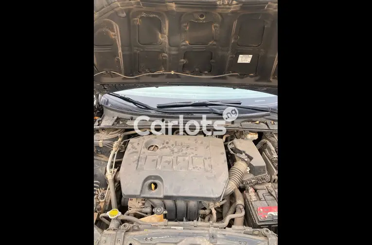 Neatly Used 2014 Toyota Corolla Sport - 2/5