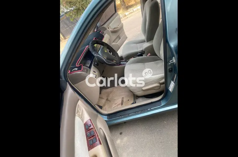 Used Toyota Corolla 2007 - 2/5