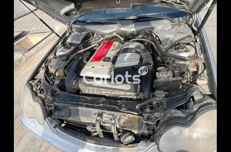 Mercedes Benz C240 2010 KOMPRESSOR - 3/5