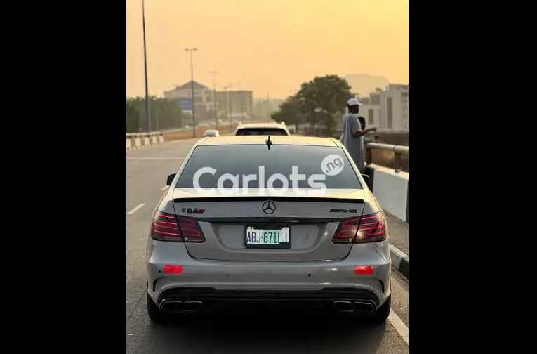 Used Mercedes Benz E63 AMG 2010 - 5/5