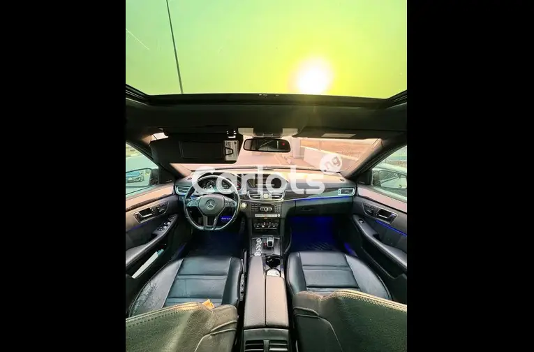 Used Mercedes Benz E63 AMG 2010 - 3/5