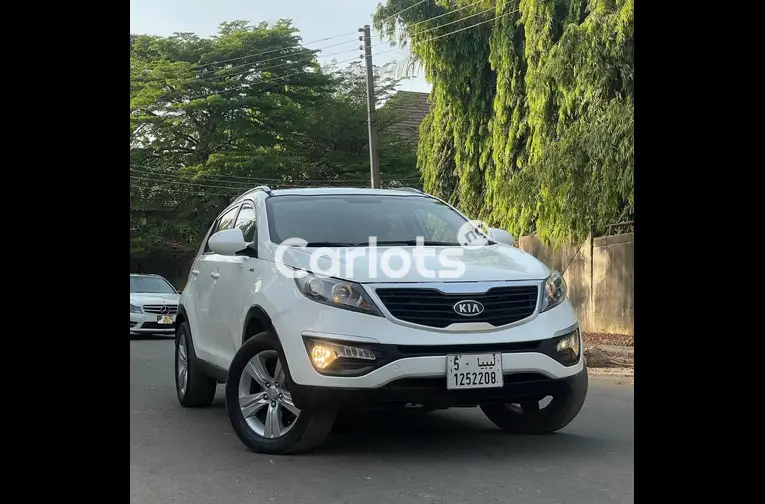 2011 KIA SPORTAGE - 1/5