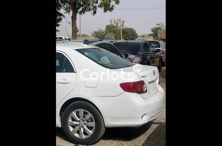 Used Toyota Corolla 2010 - 5/5