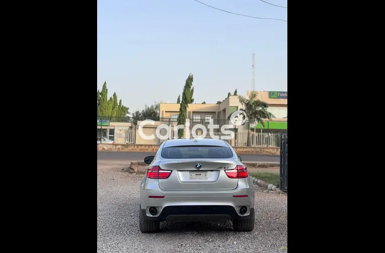 SUPER CLEAN 2013 BMW X6 - 5/5
