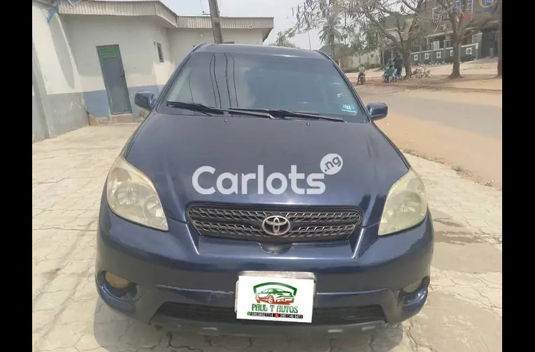 Clean Registered 2006 Toyota Matrix XR - 1/5