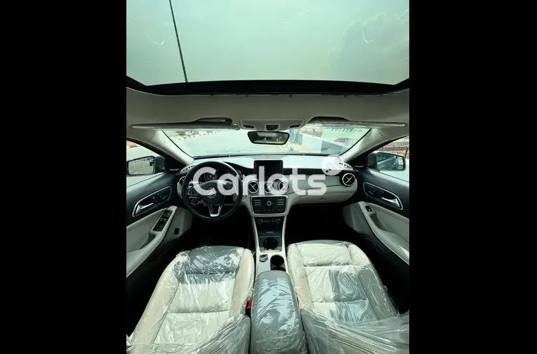Foreign Used 2017 Mercedes GLA 250 - 4/5