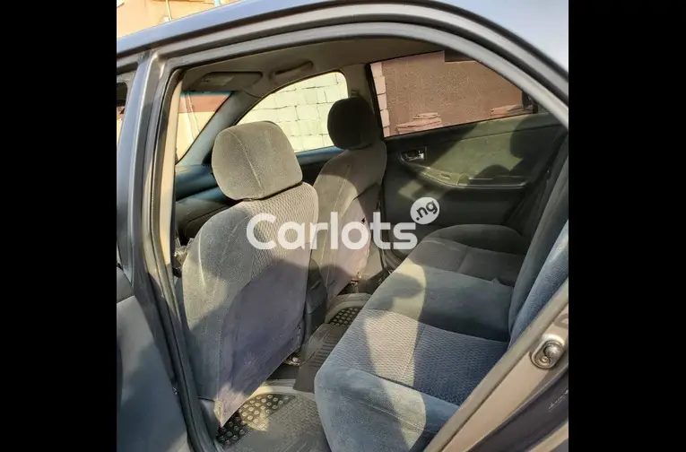 2005 TOYOTA COROLLA (S) SPORT EDITION - 4/5