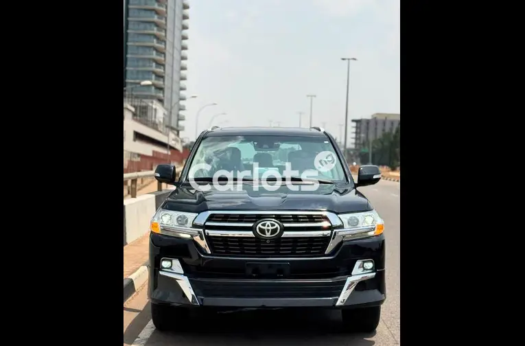 Foreign Used 2019 Toyota Land Cruiser VX.R  V8 5.7