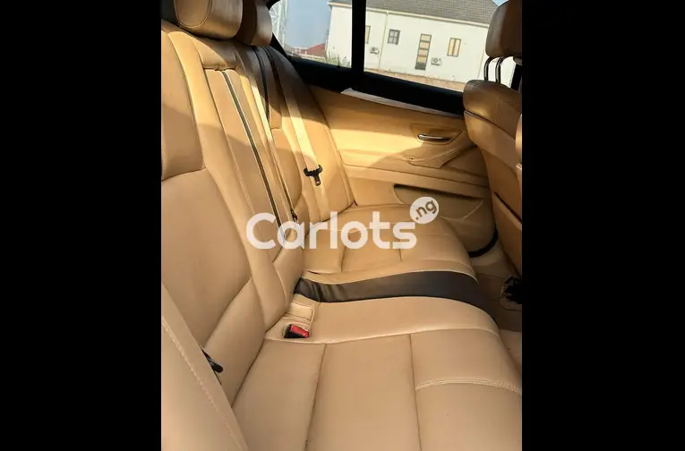 2013 BMW 5 SERIES 528i - 3/5