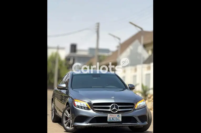 2019 MERCEDES BENZ C300 - 1/5