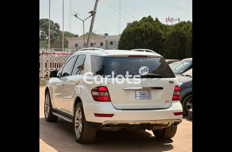FOREIGN USED 2010 MERCEDES BENZ ML350 - 5/5