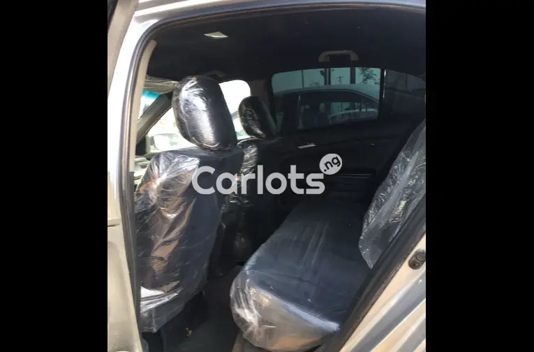 2010 HONDA ACCORD - 4/5