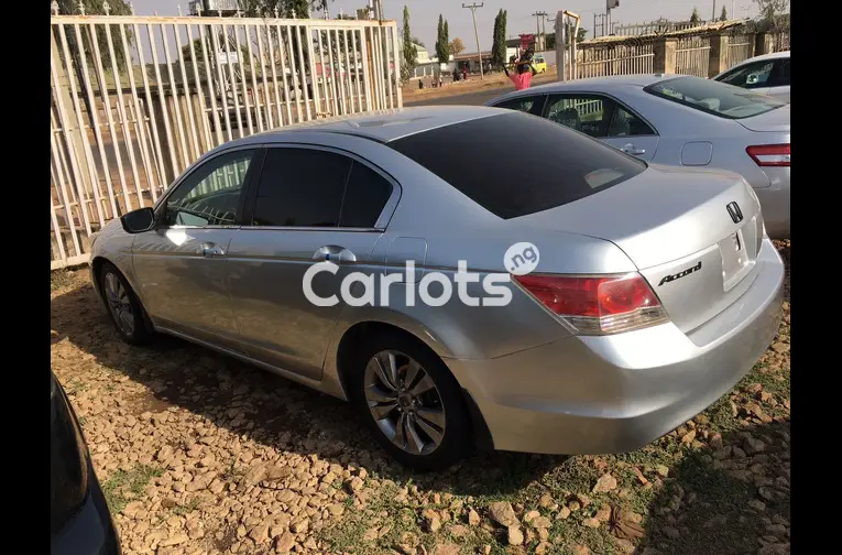 2010 HONDA ACCORD - 5/5